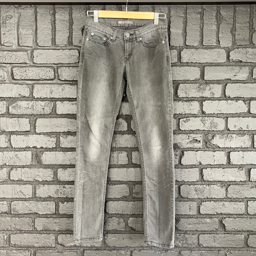 Levi’s 524 Too Superlow Jeans 26